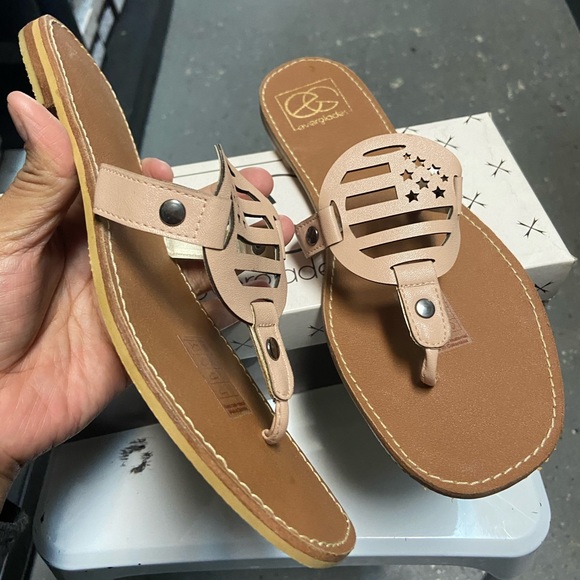 Tan Sandals Cream Sandals Beige Sandals Flip flops - Picture 2 of 2